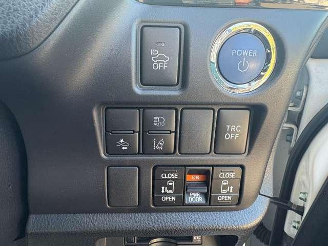 ヴォクシー ハイブリッドＶ　禁煙車／セーフティセンス／純正ナビ／フルセグＴＶ／ＤＶＤ／Ｂｌｕｅｔｏｏｔｈ対応／バックカメラ／ＬＥＤヘッドライト／両側電動スライドドア／オートライト／純正アルミ／快適温熱シート／ビルトインＥＴＣ／（36枚目）