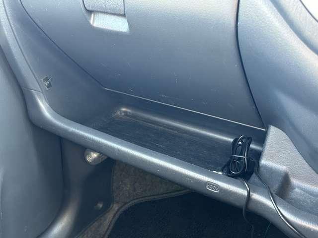 Ｋｅｉワークス ベースグレード　５ＭＴ　５ＭＴ／ナビ／フォグランプ／ワンセグＴＶ／ＣＤ・ＤＶＤ／マニュアルエアコン／社外アルミホイール／電動格納ミラー／（37枚目）