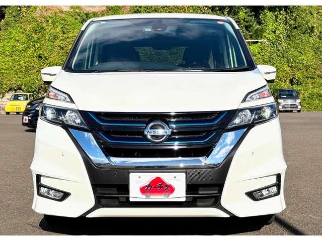 セレナ ｅ－パワー　ハイウェイスターＶ　禁煙車／プロパイロット／インテリジェントエマージェンシーブレーキ／純正ナビ／フルセグＴＶ／ＤＶＤ／Ｂｌｕｅｔｏｏｔｈ／フリップダウンモニター／インテリジェントアラウンドビューモニター＆ルームミラー／（9枚目）