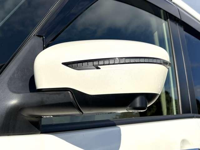 セレナ ｅ－パワー　ハイウェイスターＶ　禁煙車／プロパイロット／インテリジェントエマージェンシーブレーキ／純正ナビ／フルセグＴＶ／ＤＶＤ／Ｂｌｕｅｔｏｏｔｈ／フリップダウンモニター／インテリジェントアラウンドビューモニター＆ルームミラー／（14枚目）