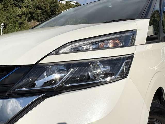 セレナ ｅ－パワー　ハイウェイスターＶ　禁煙車／プロパイロット／インテリジェントエマージェンシーブレーキ／純正ナビ／フルセグＴＶ／ＤＶＤ／Ｂｌｕｅｔｏｏｔｈ／フリップダウンモニター／インテリジェントアラウンドビューモニター＆ルームミラー／（15枚目）