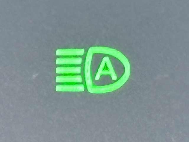 セレナ ｅ－パワー　ハイウェイスターＶ　禁煙車／プロパイロット／インテリジェントエマージェンシーブレーキ／純正ナビ／フルセグＴＶ／ＤＶＤ／Ｂｌｕｅｔｏｏｔｈ／フリップダウンモニター／インテリジェントアラウンドビューモニター＆ルームミラー／（19枚目）