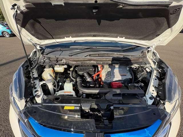 セレナ ｅ－パワー　ハイウェイスターＶ　禁煙車／プロパイロット／インテリジェントエマージェンシーブレーキ／純正ナビ／フルセグＴＶ／ＤＶＤ／Ｂｌｕｅｔｏｏｔｈ／フリップダウンモニター／インテリジェントアラウンドビューモニター＆ルームミラー／（27枚目）