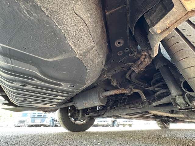 セレナ ｅ－パワー　ハイウェイスターＶ　禁煙車／プロパイロット／インテリジェントエマージェンシーブレーキ／純正ナビ／フルセグＴＶ／ＤＶＤ／Ｂｌｕｅｔｏｏｔｈ／フリップダウンモニター／インテリジェントアラウンドビューモニター＆ルームミラー／（32枚目）