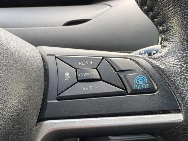 セレナ ｅ－パワー　ハイウェイスターＶ　禁煙車／プロパイロット／インテリジェントエマージェンシーブレーキ／純正ナビ／フルセグＴＶ／ＤＶＤ／Ｂｌｕｅｔｏｏｔｈ／フリップダウンモニター／インテリジェントアラウンドビューモニター＆ルームミラー／（43枚目）