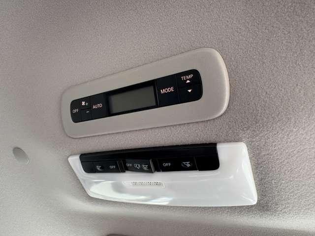 セレナ ｅ－パワー　ハイウェイスターＶ　禁煙車／プロパイロット／インテリジェントエマージェンシーブレーキ／純正ナビ／フルセグＴＶ／ＤＶＤ／Ｂｌｕｅｔｏｏｔｈ／フリップダウンモニター／インテリジェントアラウンドビューモニター＆ルームミラー／（52枚目）