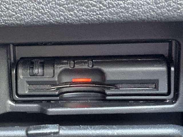 セレナ ｅ－パワー　ハイウェイスターＶ　禁煙車／プロパイロット／インテリジェントエマージェンシーブレーキ／純正ナビ／フルセグＴＶ／ＤＶＤ／Ｂｌｕｅｔｏｏｔｈ／フリップダウンモニター／インテリジェントアラウンドビューモニター＆ルームミラー／（58枚目）