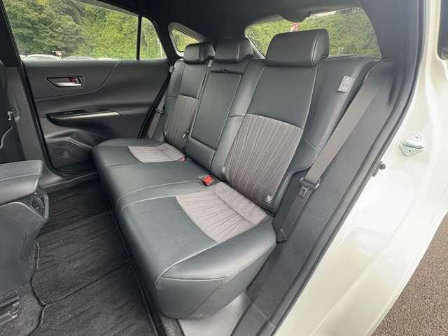 ハリアー Z 12.3型T-Connectフルセグナビ/JBL9スピーカー/半革/4WD/セーフティセンス/追従クルーズ/ハンズフリー電動テール/ブラインドスポット/デジタルインナーM/カラーHUD/LEDライト(18枚目)