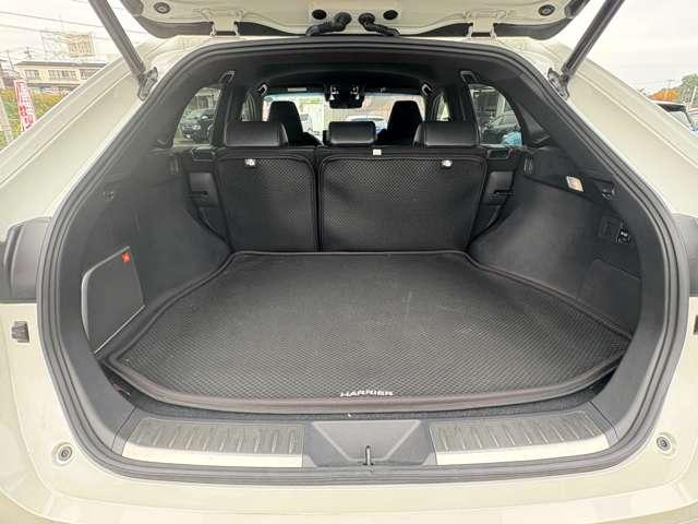 ハリアー Z 12.3型T-Connectフルセグナビ/JBL9スピーカー/半革/4WD/セーフティセンス/追従クルーズ/ハンズフリー電動テール/ブラインドスポット/デジタルインナーM/カラーHUD/LEDライト(22枚目)