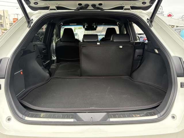 ハリアー Z 12.3型T-Connectフルセグナビ/JBL9スピーカー/半革/4WD/セーフティセンス/追従クルーズ/ハンズフリー電動テール/ブラインドスポット/デジタルインナーM/カラーHUD/LEDライト(25枚目)