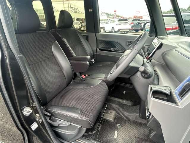 タント ６６０カスタムＲＳ　４名　１オ－ナ－禁煙／９型フルセグナビ＆ＯＰパノラマモニター／両側電動／ＯＰスマートクルーズ＆スタイルパック／ヒーター付半革シート／スマアシ／キーフリー／ＬＥＤライト（17枚目）