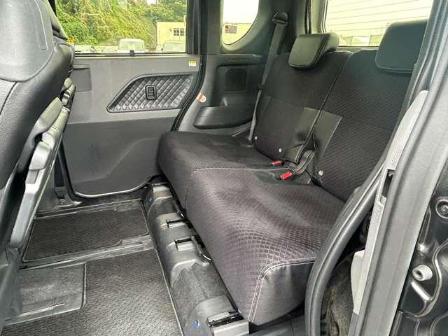 タント ６６０カスタムＲＳ　４名　１オ－ナ－禁煙／９型フルセグナビ＆ＯＰパノラマモニター／両側電動／ＯＰスマートクルーズ＆スタイルパック／ヒーター付半革シート／スマアシ／キーフリー／ＬＥＤライト（20枚目）