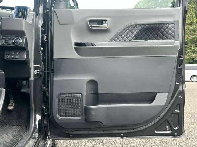 タント ６６０カスタムＲＳ　４名　１オ－ナ－禁煙／９型フルセグナビ＆ＯＰパノラマモニター／両側電動／ＯＰスマートクルーズ＆スタイルパック／ヒーター付半革シート／スマアシ／キーフリー／ＬＥＤライト（25枚目）