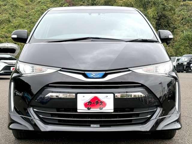 エスティマハイブリッド ハイブリッド２．４アエラス　スマート　４ＷＤ　７名　セーフティセンスＣ！ＴＲＤエアロ！ベージュ合皮シート！快適温熱シート！運転席パワーシート！純正ナビ＆フルセグＴＶ＆ＢＴ＆バックカメラ！アルパインフリップダウンモニター！両側パワース（9枚目）