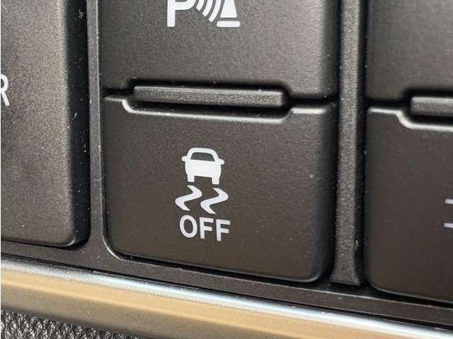 エスティマハイブリッド ハイブリッド２．４アエラス　スマート　４ＷＤ　７名　セーフティセンスＣ！ＴＲＤエアロ！ベージュ合皮シート！快適温熱シート！運転席パワーシート！純正ナビ＆フルセグＴＶ＆ＢＴ＆バックカメラ！アルパインフリップダウンモニター！両側パワース（41枚目）