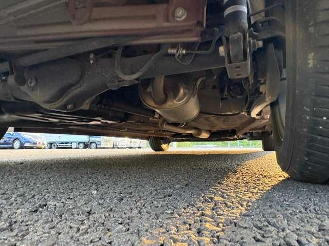 ソリオ 1.2バンディット ハイブリッドMV 4WD 5名 4WD!アイドリングストップ!セーフティサポート!純正ナビ&フルセグTV&DVD&BT!全方位モニター!LEDヘッドライト!オートライト!前席シートヒーター!パワースライドドア!ビ(31枚目)