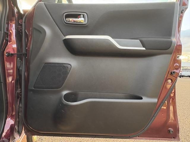 ソリオ 1.2バンディット ハイブリッドMV 4WD 5名 4WD!アイドリングストップ!セーフティサポート!純正ナビ&フルセグTV&DVD&BT!全方位モニター!LEDヘッドライト!オートライト!前席シートヒーター!パワースライドドア!ビ(48枚目)