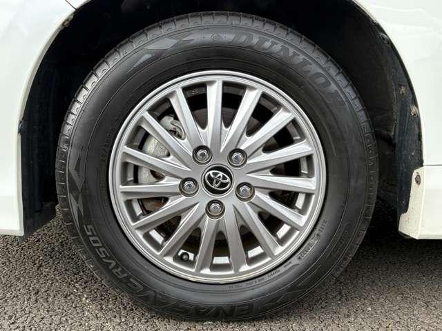 エスクァイア 1.8ハイブリッドGi 7名 セーフティセンスC!純正ナビ&フルセグTV&DVD&BT&バックカメラ!LEDヘッドライト!オートライト!純正アルミ!両側パワースライドドア!合皮シート!快適温熱シート!ビルトイン(11枚目)