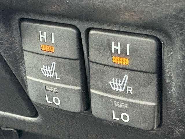 エスクァイア 1.8ハイブリッドGi 7名 セーフティセンスC!純正ナビ&フルセグTV&DVD&BT&バックカメラ!LEDヘッドライト!オートライト!純正アルミ!両側パワースライドドア!合皮シート!快適温熱シート!ビルトイン(47枚目)