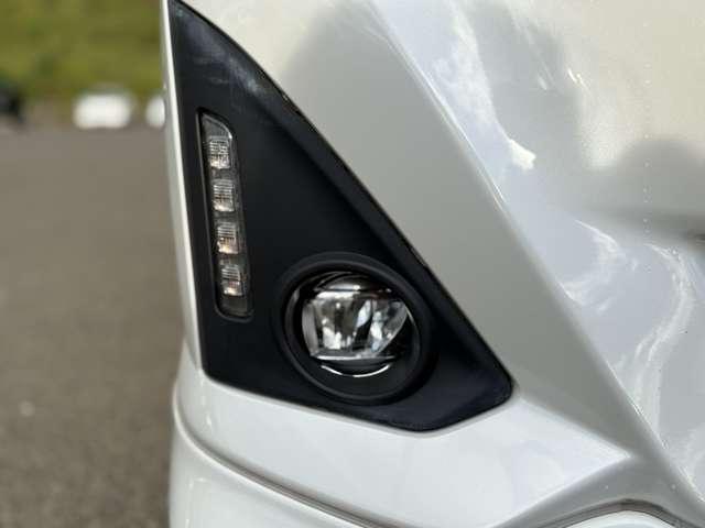 トール 1.0カスタムGターボSAIII 5名 アイドリングストップ!スマートアシスト3!アルパインナビ&フルセグTV&DVD&BT!パノラマモニター!アルパインフリップダウンモニター!両側パワースライドドア!LEDヘッドライト(15枚目)