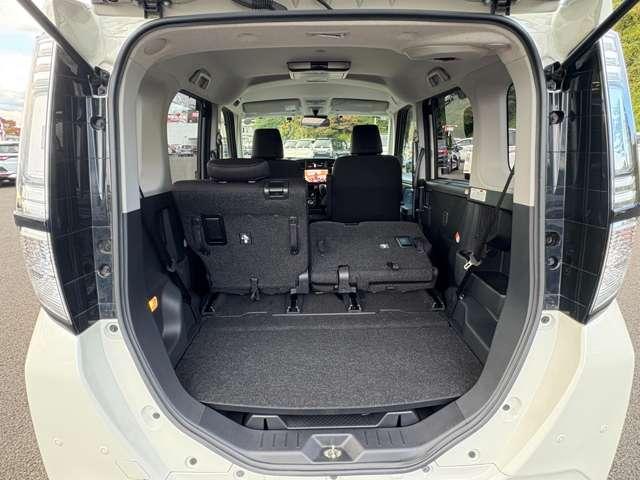 トール 1.0カスタムGターボSAIII 5名 アイドリングストップ!スマートアシスト3!アルパインナビ&フルセグTV&DVD&BT!パノラマモニター!アルパインフリップダウンモニター!両側パワースライドドア!LEDヘッドライト(22枚目)