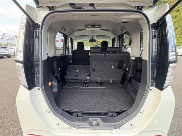 トール 1.0カスタムGターボSAIII 5名 アイドリングストップ!スマートアシスト3!アルパインナビ&フルセグTV&DVD&BT!パノラマモニター!アルパインフリップダウンモニター!両側パワースライドドア!LEDヘッドライト(24枚目)