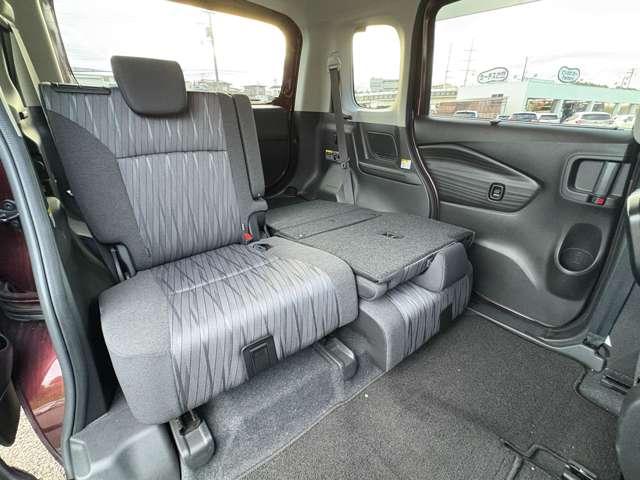 ソリオ 1.2ハイブリッドSZ 5名 セーフティサポート!純正ナビ&フルセグTV&BT!全方位モニター!LEDヘッドライト!オートライト!両側パワースライドドア!純正アルミ&エアロ!シートヒーター!カラーヘッドアップデ(22枚目)