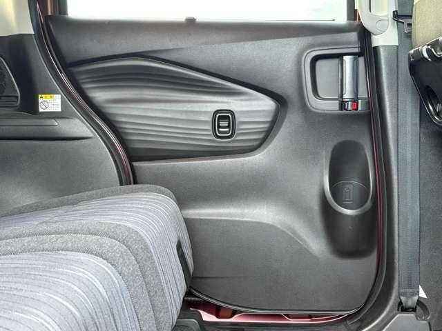 ソリオ 1.2ハイブリッドSZ 5名 セーフティサポート!純正ナビ&フルセグTV&BT!全方位モニター!LEDヘッドライト!オートライト!両側パワースライドドア!純正アルミ&エアロ!シートヒーター!カラーヘッドアップデ(50枚目)