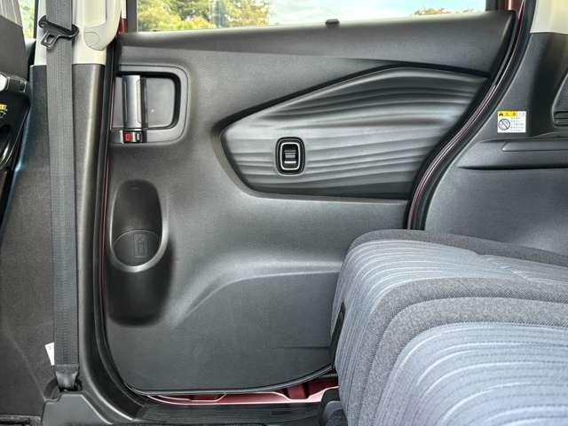 ソリオ 1.2ハイブリッドSZ 5名 セーフティサポート!純正ナビ&フルセグTV&BT!全方位モニター!LEDヘッドライト!オートライト!両側パワースライドドア!純正アルミ&エアロ!シートヒーター!カラーヘッドアップデ(51枚目)