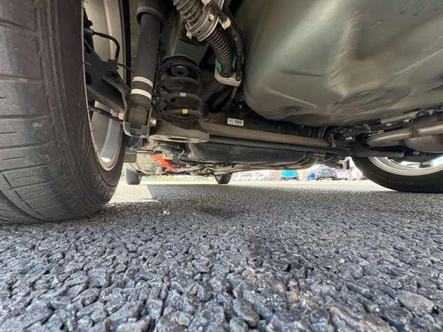 アクア 1.5S 5名 1オーナー車!セーフティセンスC!純正ナビ&フルセグTV&BT&バックカメラ!スマートエントリー/スタートシステム!LEDヘッドライト!オートライト!純正アルミ!シートヒーター!ナ(33枚目)