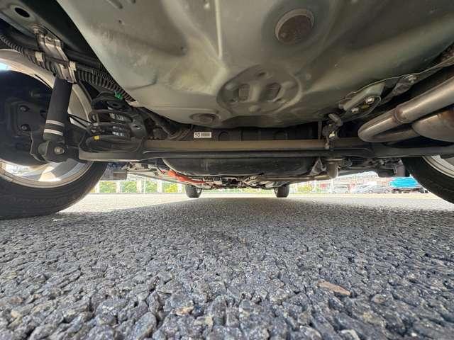 アクア 1.5S 5名 1オーナー車!セーフティセンスC!純正ナビ&フルセグTV&BT&バックカメラ!スマートエントリー/スタートシステム!LEDヘッドライト!オートライト!純正アルミ!シートヒーター!ナ(34枚目)