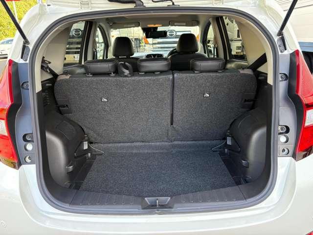 ノート 1.2e-POWERメダリスト 5名 インテリジェントエマージェンシーブレーキ!車線逸脱警報!純正ナビ&フルセグTV&DVD&BT!インテリジェントアラウンドビューモニター&ルームミラー!LEDヘッドライト!オートライ(25枚目)