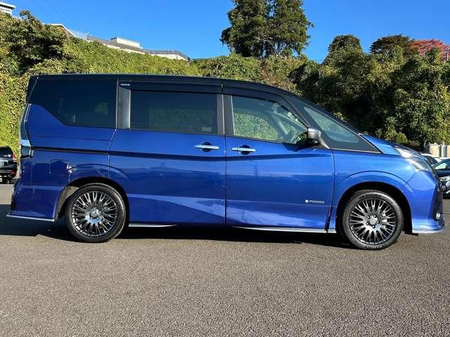 セレナ 1.2e-POWER AUTECHスポーツスペック 7名 全方位運転支援システム!プロパイロット!純正ナビ&フルセグTV&DVD&BT!インテリジェントアラウンドビューモニター&ルームミラー!ハンズフリー両側パワースライドドア!アダプティ(8枚目)