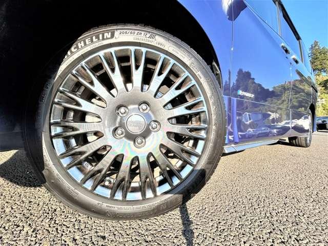 セレナ 1.2e-POWER AUTECHスポーツスペック 7名 全方位運転支援システム!プロパイロット!純正ナビ&フルセグTV&DVD&BT!インテリジェントアラウンドビューモニター&ルームミラー!ハンズフリー両側パワースライドドア!アダプティ(11枚目)