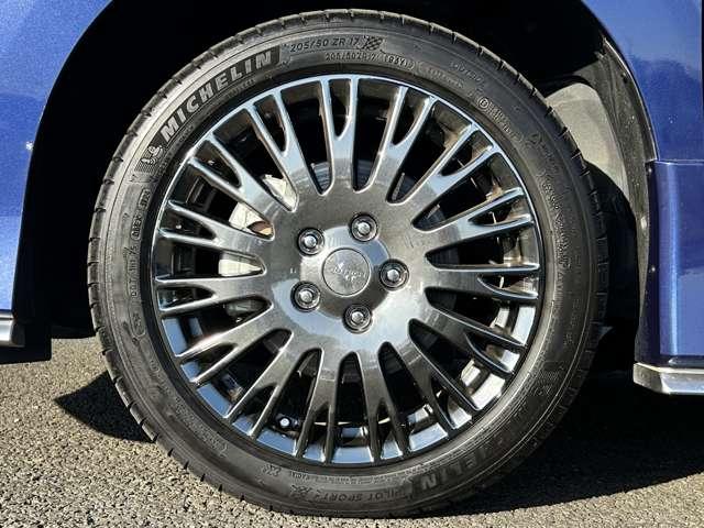 セレナ 1.2e-POWER AUTECHスポーツスペック 7名 全方位運転支援システム!プロパイロット!純正ナビ&フルセグTV&DVD&BT!インテリジェントアラウンドビューモニター&ルームミラー!ハンズフリー両側パワースライドドア!アダプティ(12枚目)