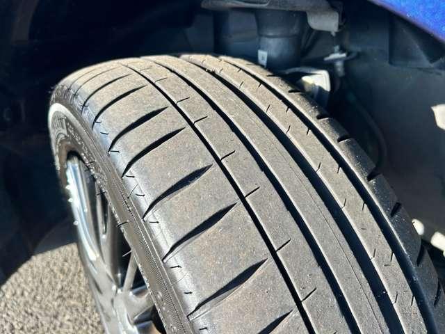 セレナ 1.2e-POWER AUTECHスポーツスペック 7名 全方位運転支援システム!プロパイロット!純正ナビ&フルセグTV&DVD&BT!インテリジェントアラウンドビューモニター&ルームミラー!ハンズフリー両側パワースライドドア!アダプティ(14枚目)