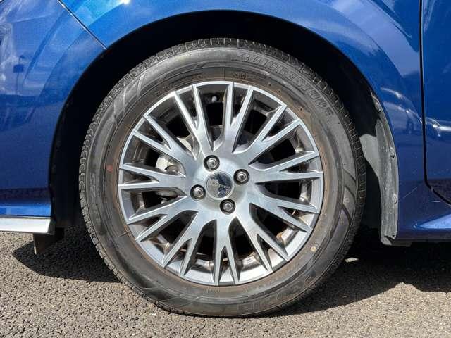 ノート 1.2AUTECH 5名 ブラックルーフ!全方位運転支援システム!プロパイロット!純正ナビ&フルセグTV&BT!インテリジェントアラウンドビューモニター&ルームミラー!アダプティブLEDヘッドライト!純正ア(12枚目)