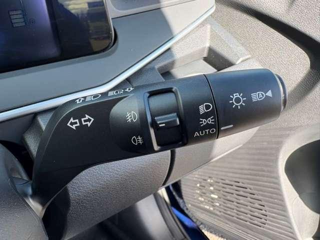 ノート 1.2AUTECH 5名 ブラックルーフ!全方位運転支援システム!プロパイロット!純正ナビ&フルセグTV&BT!インテリジェントアラウンドビューモニター&ルームミラー!アダプティブLEDヘッドライト!純正ア(21枚目)