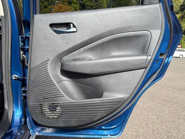 ノート 1.2AUTECH 5名 ブラックルーフ!全方位運転支援システム!プロパイロット!純正ナビ&フルセグTV&BT!インテリジェントアラウンドビューモニター&ルームミラー!アダプティブLEDヘッドライト!純正ア(36枚目)