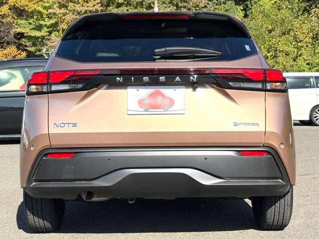 ノート X 全方位運転支援システム!純正ナビ&フルセグTV&BT!インテリジェントアラウンドビューモニター!インテリジェントルームミラー!LEDヘッドライト!オートライト!純正ETC2.0!(7枚目)