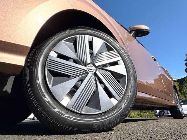 ノート X 全方位運転支援システム!純正ナビ&フルセグTV&BT!インテリジェントアラウンドビューモニター!インテリジェントルームミラー!LEDヘッドライト!オートライト!純正ETC2.0!(11枚目)