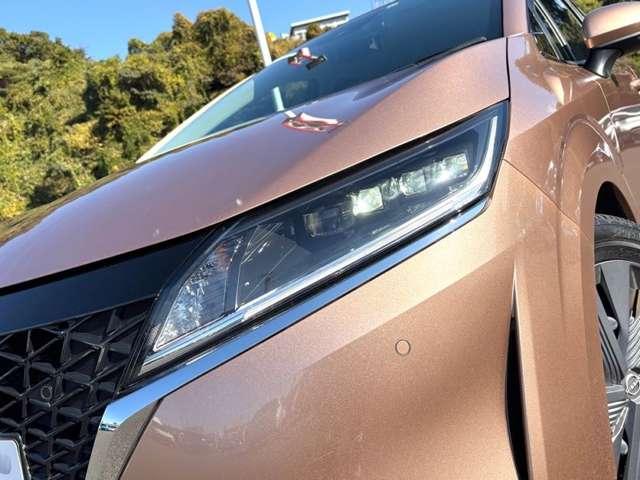 ノート X 全方位運転支援システム!純正ナビ&フルセグTV&BT!インテリジェントアラウンドビューモニター!インテリジェントルームミラー!LEDヘッドライト!オートライト!純正ETC2.0!(17枚目)