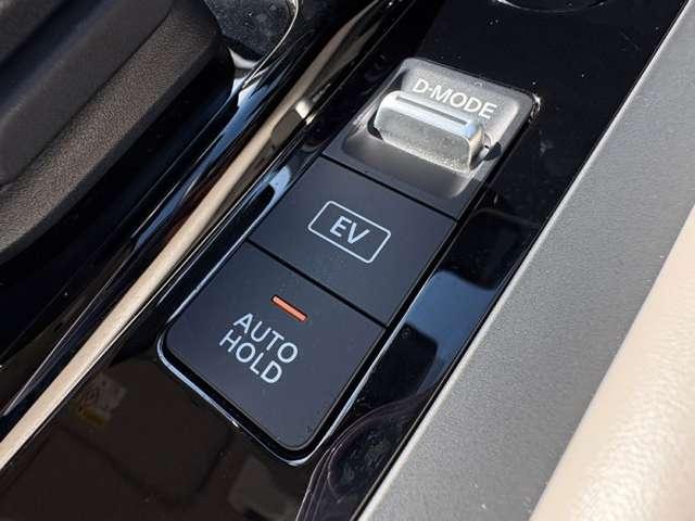 ノート X 全方位運転支援システム!純正ナビ&フルセグTV&BT!インテリジェントアラウンドビューモニター!インテリジェントルームミラー!LEDヘッドライト!オートライト!純正ETC2.0!(41枚目)