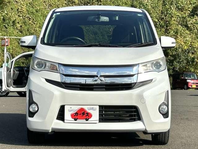 ｅＫカスタム Ｇ　４ＷＤ／純正ＳＤナビ／バックカメラ／フルセグＴＶ／ディスチャージヘッドライト／フォグランプ／シートヒーター／アイドリングストップ／純正１４インチアルミ／Ｂｌｕｅｔｏｏｔｈ（9枚目）