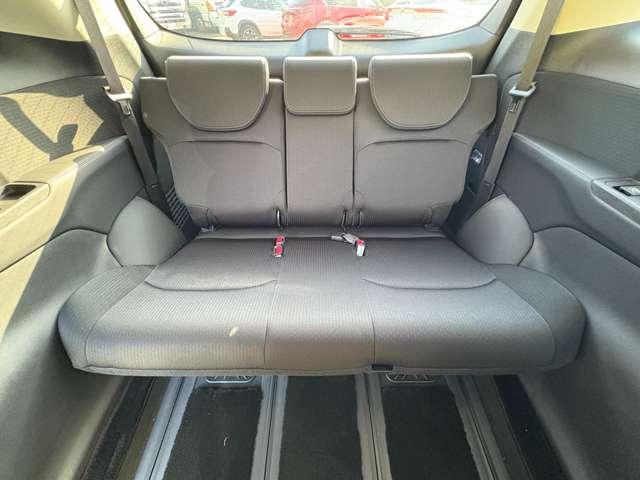 「３ｒｄシート」　使用感がなく、キレイな状態です♪