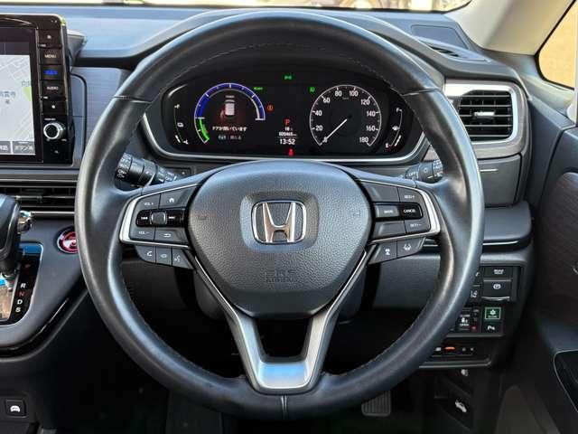 ハンドルには目立つキズ・スレ等ございません！