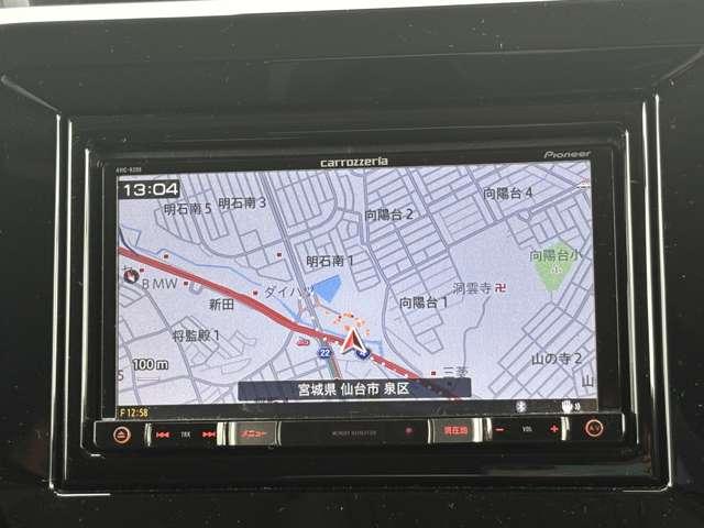 「純正ナビ」　純正ナビ付きで知らない土地のドライブも安心！ＣＤ、ＴＶも楽しめます♪