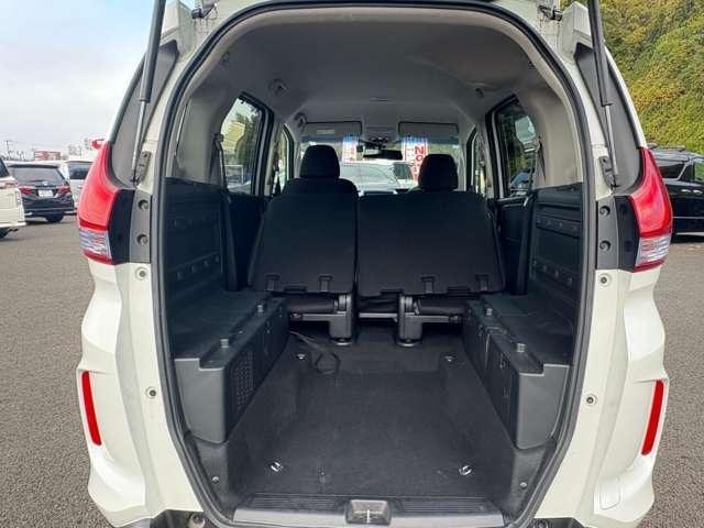 �u�V�[�g�i�[�v�@�V�[�g���i�[����΂���ɑ�e�ʂ̃X�y�[�X���o���I