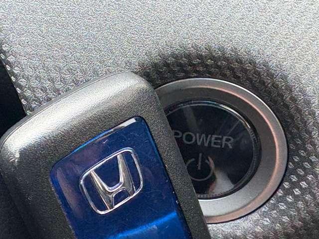 �u�X�}�[�g�L�[���v�b�V���X�^�[�g�v�@�J�M���o���Ȃ��Ă��h�A���b�N�������A�G���W���X�^�[�g���X�g�b�v���o���܂���