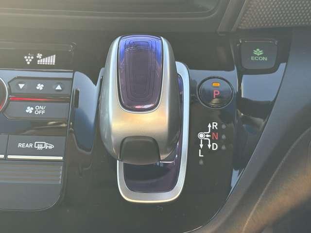 �V�t�g���o�[�͎g���Ղ��ʒu�ɂ���܂���